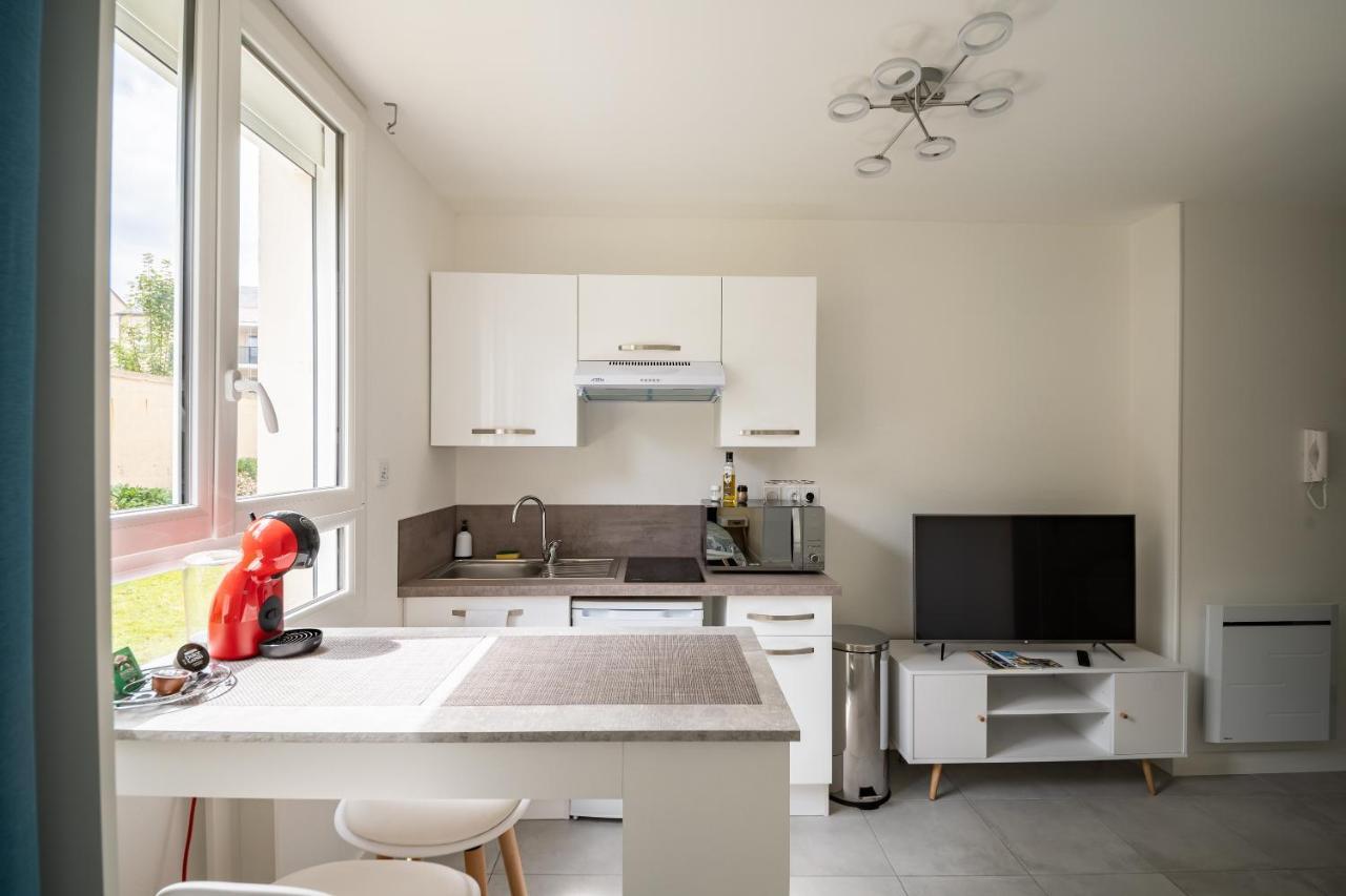 Studio Cosy Dans Residence Calme Et Privee Льо Ман Екстериор снимка